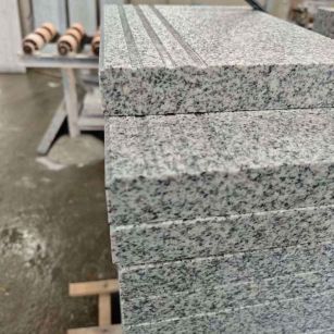 雅安芝麻白楼梯踏步