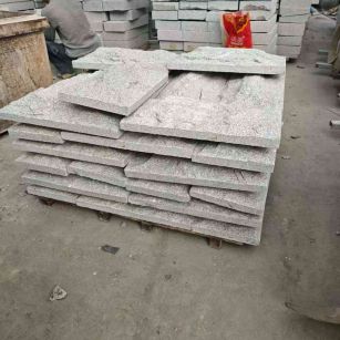 雅安芝麻白蘑菇石，自然面