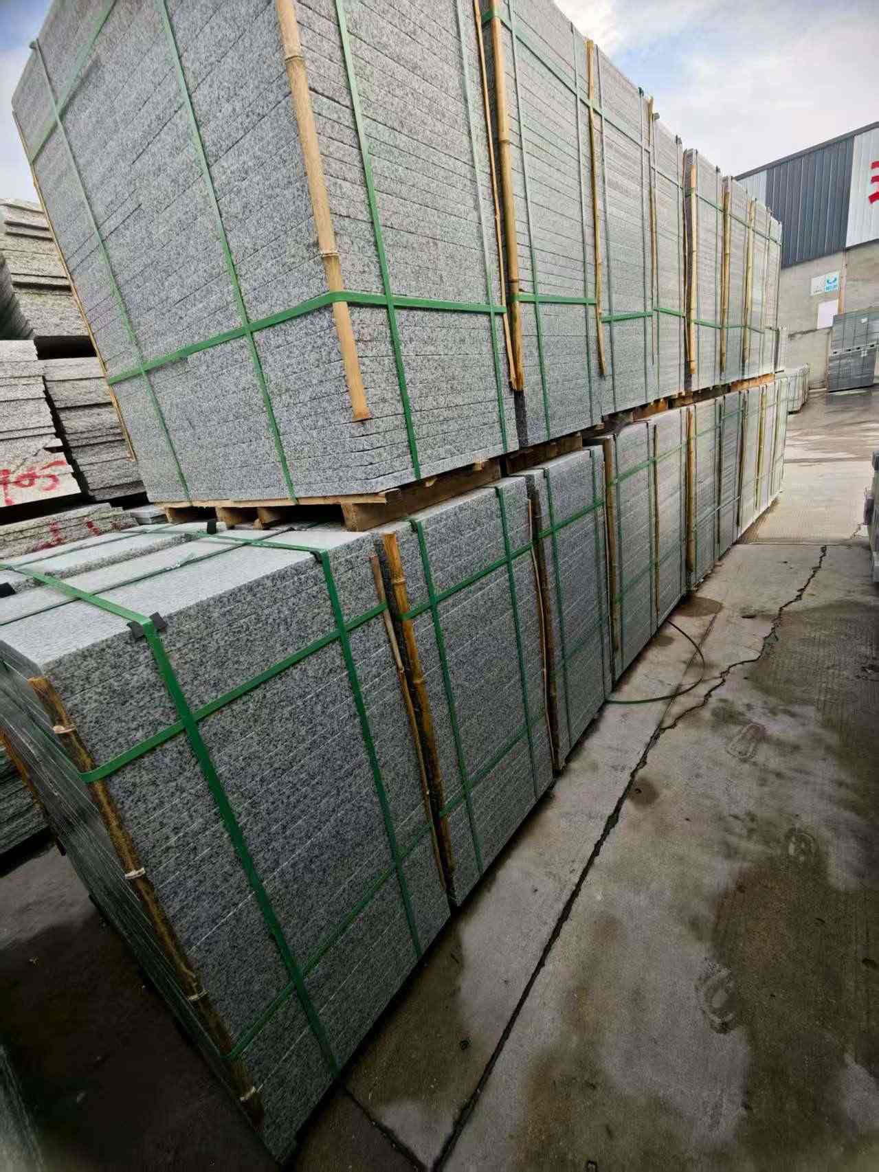 雅安芝麻白地铺版 石材地铺石